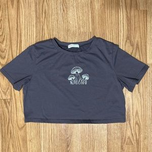 ROMWE Shroom crop top NWOT